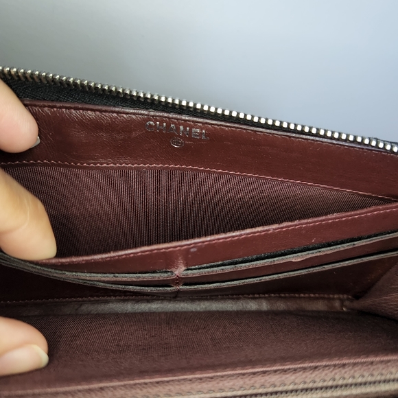 Chanel Matelasse Long Zippered Wallet - Picture 7 of 12